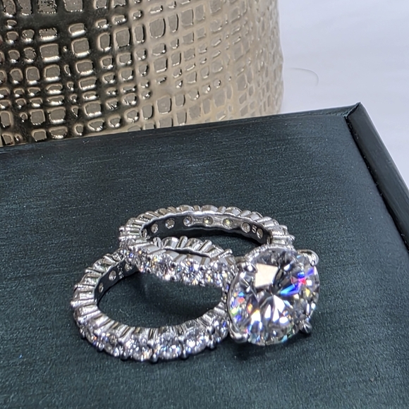 💎 4CT 🔥 FIRE Moissanite Engagement Ring + Eternity Band Set (Size 5) - Picture 12 of 14